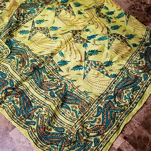 Vintage Silk Scarf Amazing Green Hand Loom India - Picture 2 of 3
